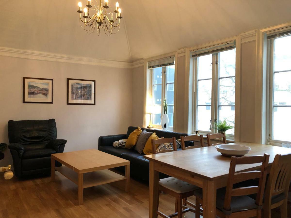 Big Central Apartment With Parking Bergen Exterior foto